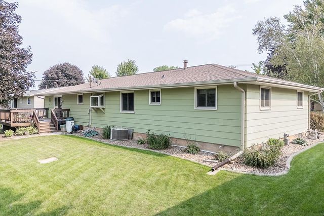 815 W JENNINGS STREET, New London, WI 54961