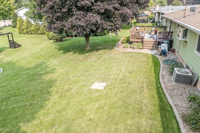 815 W JENNINGS STREET, New London, WI 54961