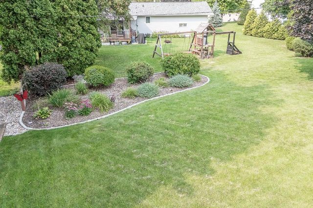 815 W JENNINGS STREET, New London, WI 54961