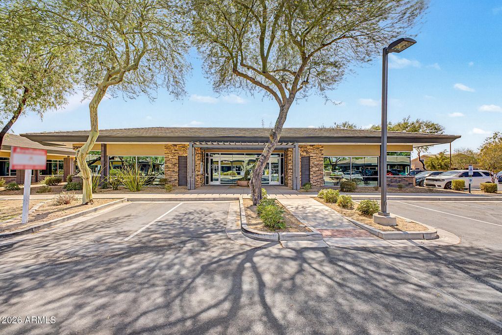 2990 N LITCHFIELD Road, Goodyear, AZ 85395 — photo 3