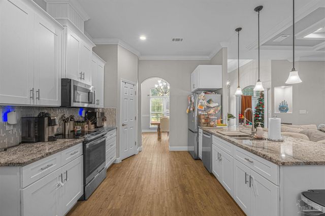 6245 Muldoon Rd, Pensacola, FL 32526