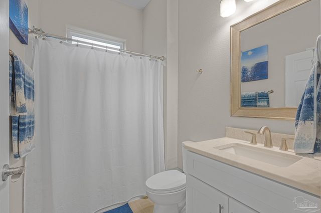 6245 Muldoon Rd, Pensacola, FL 32526