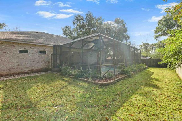 6245 Muldoon Rd, Pensacola, FL 32526