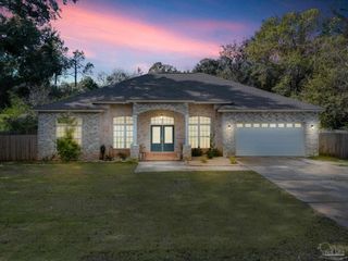 6245 Muldoon Rd, Pensacola, FL 32526