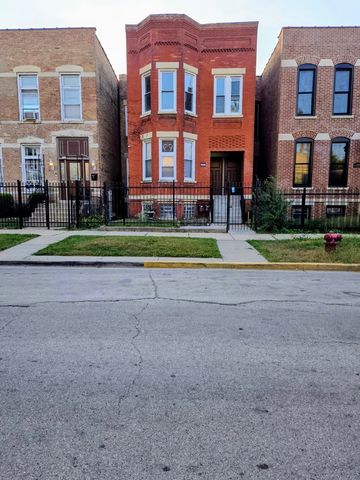 3732 S Calumet Avenue 2, Chicago, IL 60653