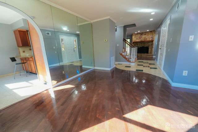 1308 Merrywood Drive, Edison, NJ 08817