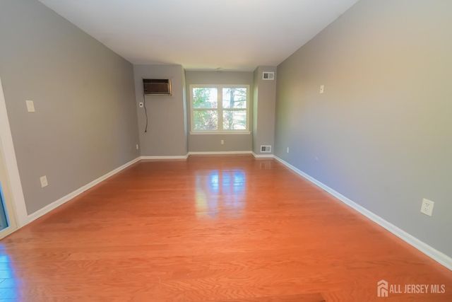 1308 Merrywood Drive, Edison, NJ 08817