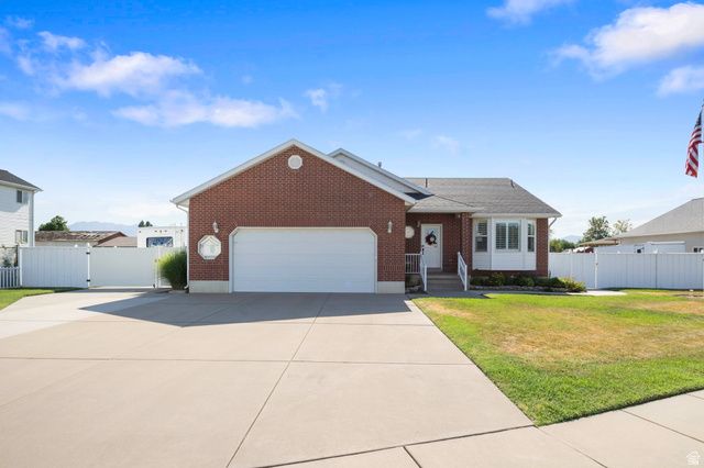 1457 S 2600 W, Syracuse, UT 84075