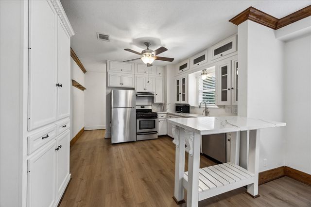2717 Mcduffie Street, Houston, TX 77098