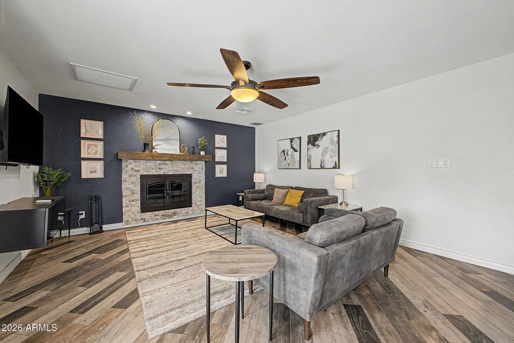4145 W MEADOW Drive, Glendale, AZ 85308 — photo 2