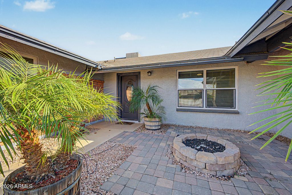 4145 W MEADOW Drive, Glendale, AZ 85308 — photo 5