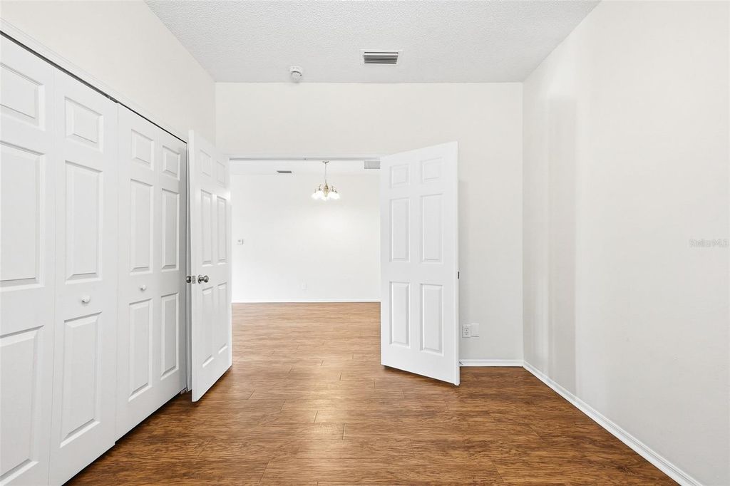 Image 23 of property listing at 503 GREG STREET, Valrico, FL 33594