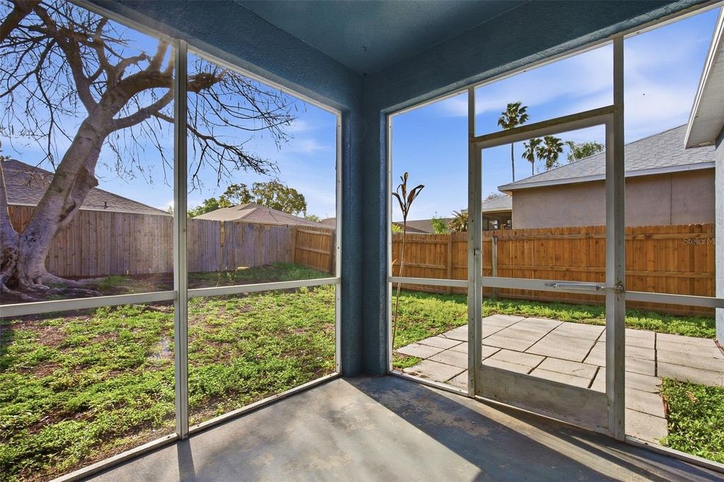 Image 31 of property listing at 503 GREG STREET, Valrico, FL 33594