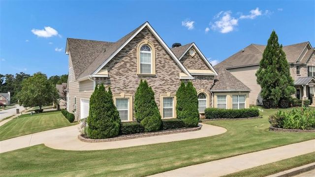 920 Southfork Drive, Loganville, GA 30052