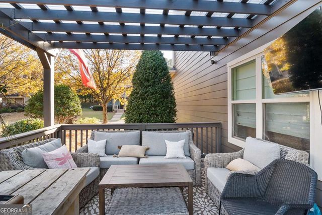 1060 Cobblestone Lane, Bogart, GA 30622