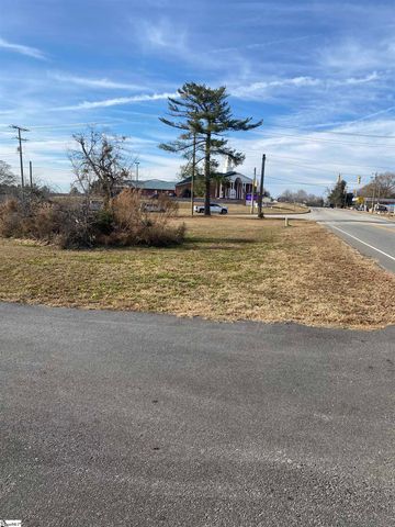 1899 Gap Creek Road, Spartanburg, SC 29651