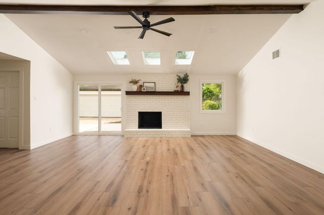 10618 Wickersham Lane, Houston, TX 77042
