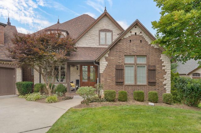 5909 S Brightwater Trail, Springfield, MO 65810