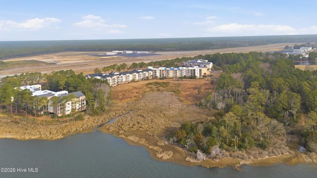 3100 Marsh Grove Lane Unit 3211, Southport, NC 28461