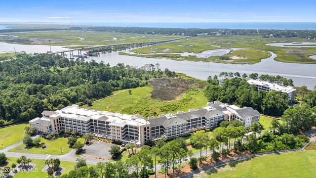 3100 Marsh Grove Lane Unit 3211, Southport, NC 28461