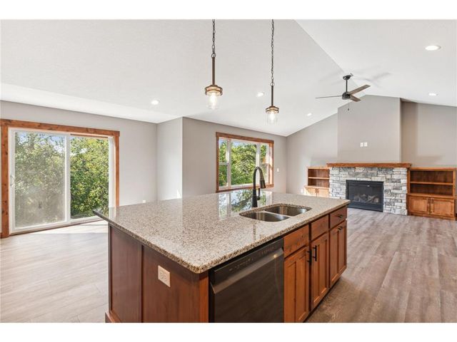 1635 72nd Avenue, Hammond, WI 54015