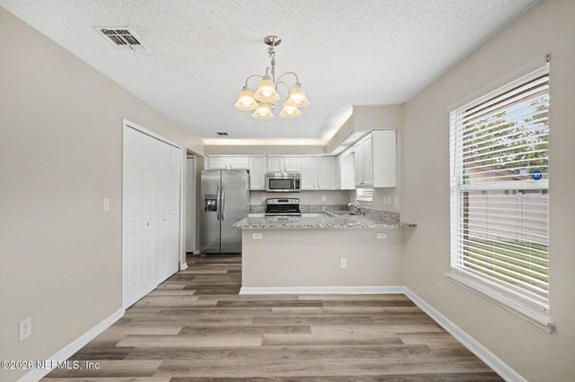 8468 PIKES PEAK Drive N, Jacksonville, FL 32244