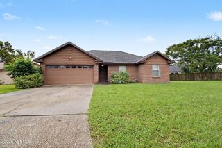 8468 PIKES PEAK Drive N, Jacksonville, FL 32244