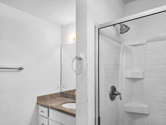 2006 Idyleview View, Crystal Beach, TX 77650