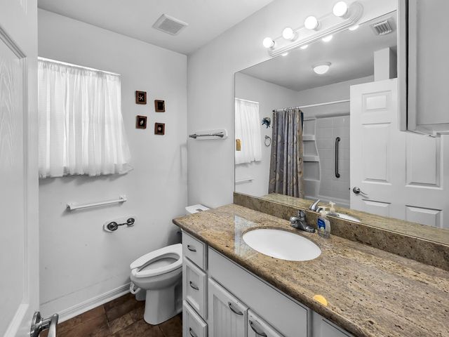 2006 Idyleview View, Crystal Beach, TX 77650