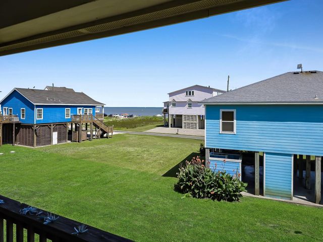 2006 Idyleview View, Crystal Beach, TX 77650