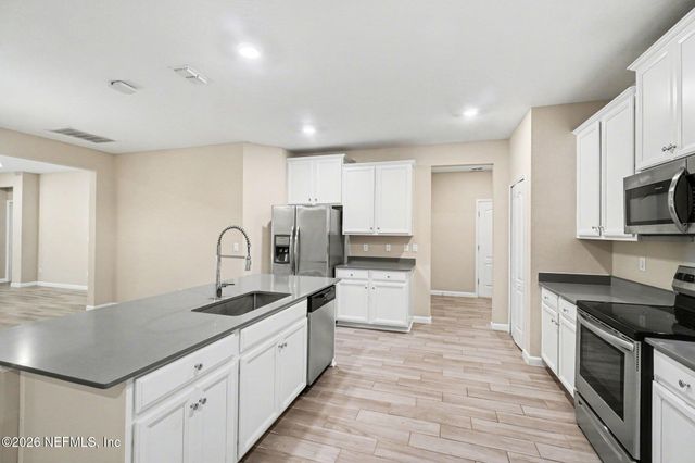 10143 RAMSEY FALLS Drive, Jacksonville, FL 32222