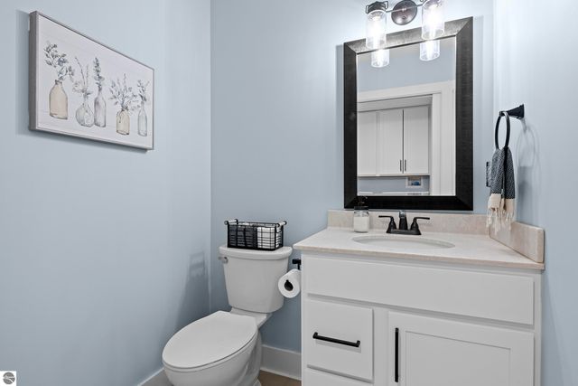 2013 E Kasson Road, Cedar, MI 49621