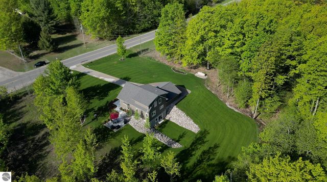 2013 E Kasson Road, Cedar, MI 49621