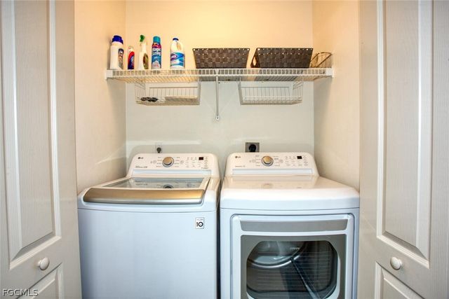 8096 Queen Palm LN 235, Fort Myers, FL 33966