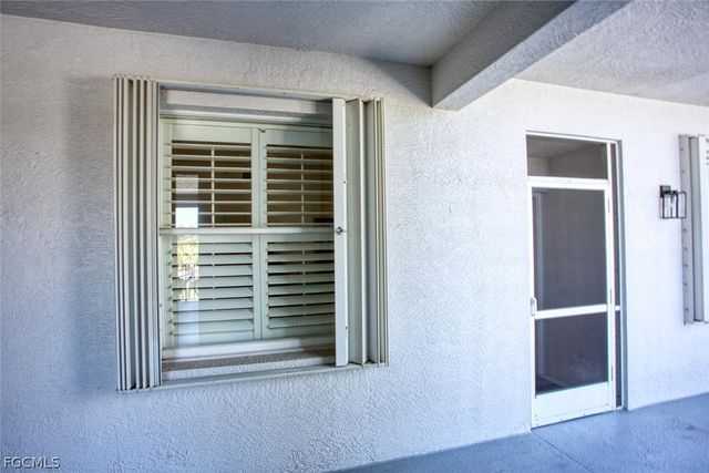 8096 Queen Palm LN 235, Fort Myers, FL 33966