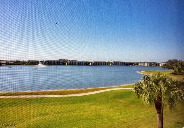 8096 Queen Palm LN 235, Fort Myers, FL 33966