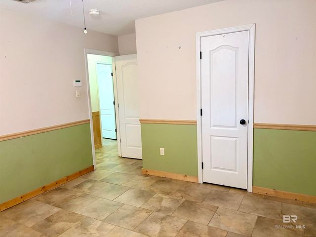 302 Woodlawn Avenue, Atmore, AL 36502