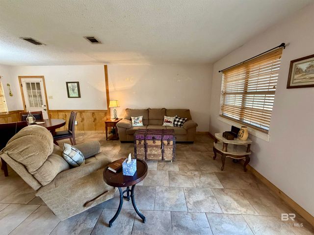 302 Woodlawn Avenue, Atmore, AL 36502