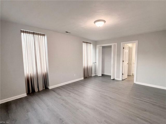 102 Foxcroft RD, Suffolk, VA 23435