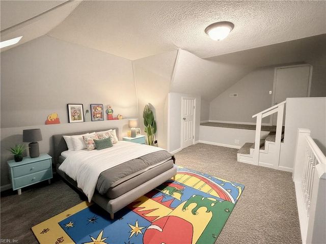 102 Foxcroft RD, Suffolk, VA 23435