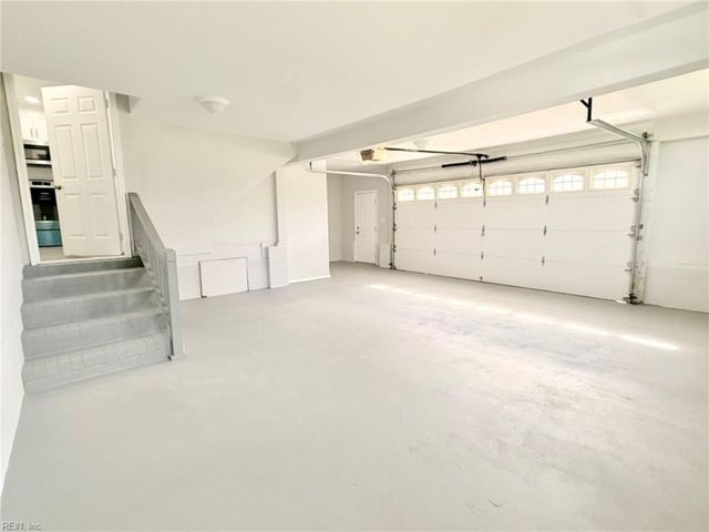 102 Foxcroft RD, Suffolk, VA 23435