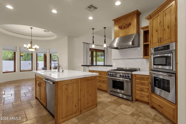 6 W PERDIDO Way, Phoenix, AZ 85086