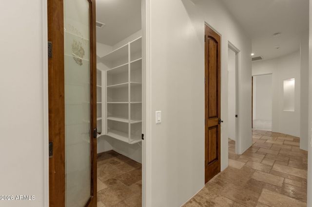 6 W PERDIDO Way, Phoenix, AZ 85086