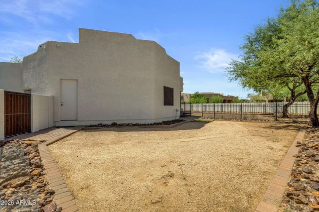 6 W PERDIDO Way, Phoenix, AZ 85086