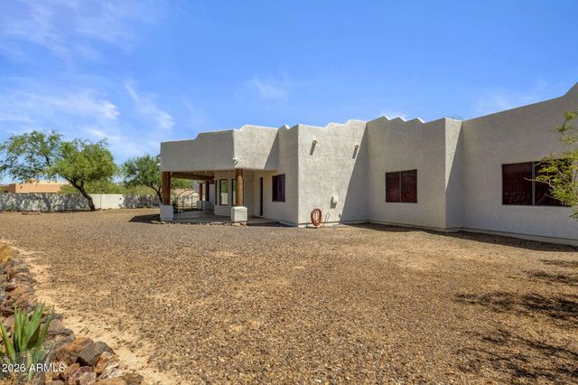 6 W PERDIDO Way, Phoenix, AZ 85086