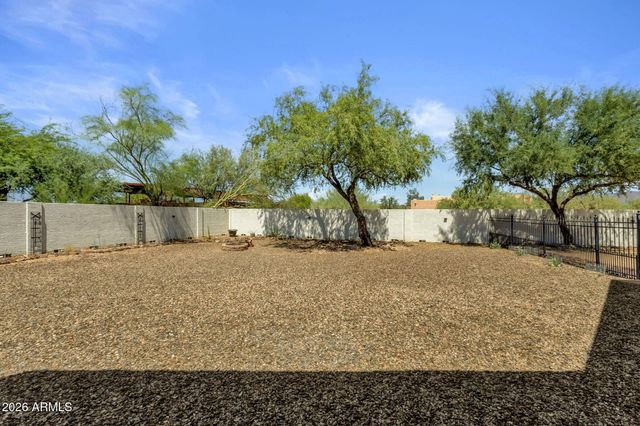 6 W PERDIDO Way, Phoenix, AZ 85086