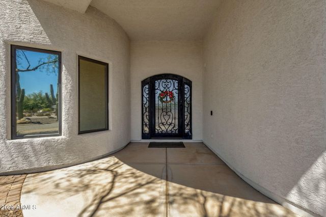 6 W PERDIDO Way, Phoenix, AZ 85086