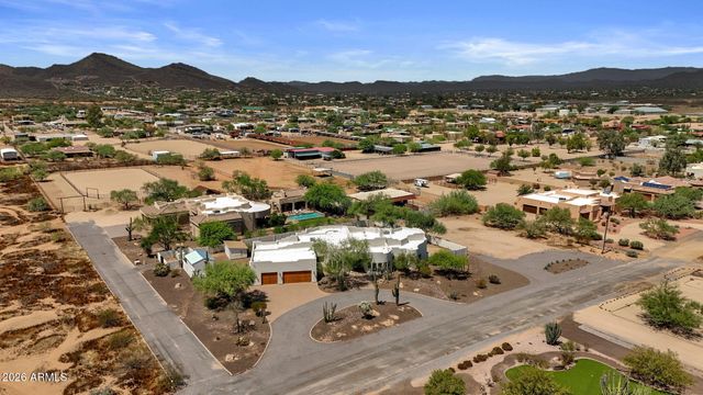 6 W PERDIDO Way, Phoenix, AZ 85086
