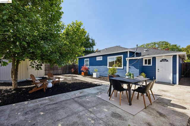 3200 Mcbryde Ave, Richmond, CA 94804