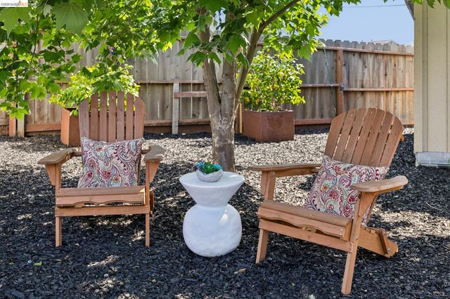 3200 Mcbryde Ave, Richmond, CA 94804